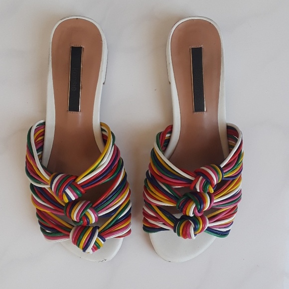 Kensie sandals - Picture 2 of 4